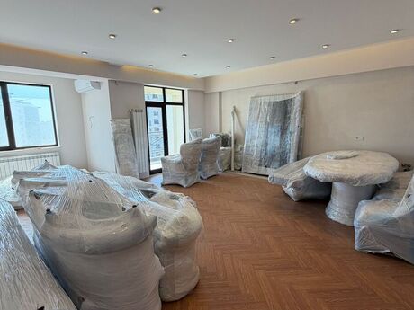 Elan №6430417 - Bakı, Nəriman Nərimanov m., 4 otaqlı, 217 m², 14/16 mərtəbə
