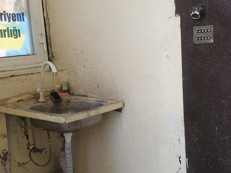 Kirayə 1 otaqlı mənzil, 15 m², İnşaatçılar: 100 ₼/ay 4