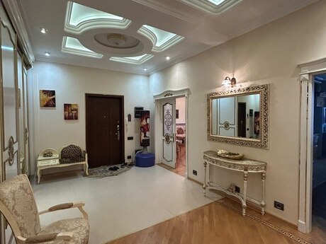 4-room apartment, 180 m², Gənclik: 530 000 ₼ 4