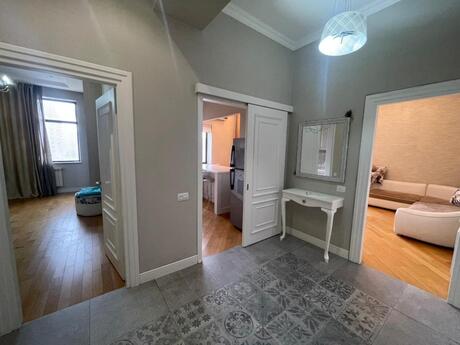 Elan №6430515 - Bakı, Elmlər Akademiyası m., 3 otaqlı, 110 m², 9/16 mərtəbə