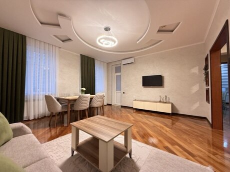 Kirayə 2 otaqlı mənzil, 103 m², Şah İsmayıl Xətai: 1 000 ₼/ay 3