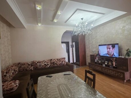 2 rooms · 70 m² · floor 9/17, İnşaatçılar