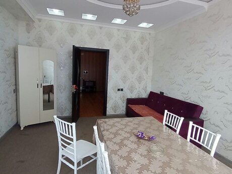 3 otaq · 130 m² · 12/17 mərtəbə, İnşaatçılar