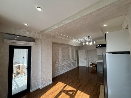 3 otaqlı mənzil, 110 m², 28 May: 335 000 ₼ 2