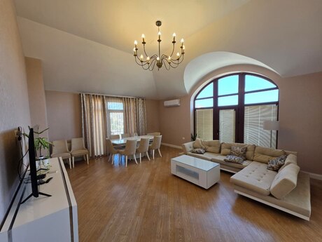 Elan №6430867 - Bakı, Nizami m., 3 otaqlı, 164 m², 15/16 mərtəbə