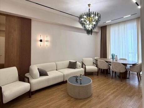 Kirayə 2 otaqlı mənzil, 80 m², Şah İsmayıl Xətai: 1 100 ₼/ay 2