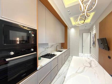 Kirayə 3 otaqlı mənzil, 140 m², Şah İsmayıl Xətai: 1 400 ₼/ay 4