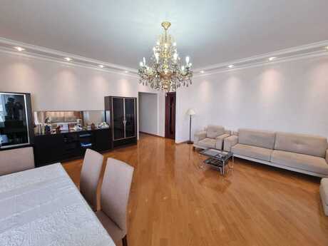 4-room apartment for rent, 185 m², Sahil: 2 000 ₼/mo 4
