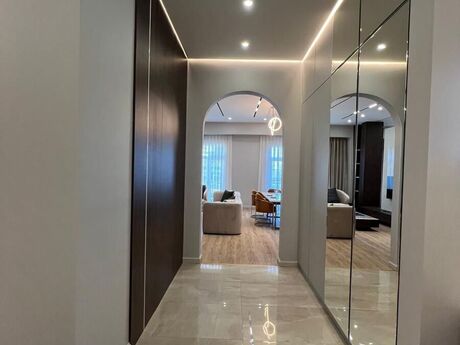 Kirayə 3 otaqlı mənzil, 140 m², Ağ şəhər: 1 800 ₼/ay 5
