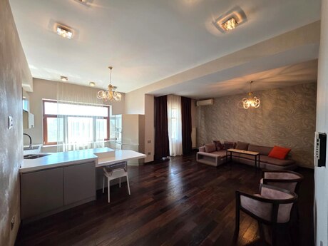 Elan №6430907 - Bakı, Nizami m., 2 otaqlı, 100 m², 9/16 mərtəbə