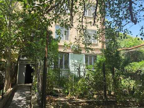Elan №6430897 - Bakı, Yasamal r., 2 otaqlı, 65 m², 4/4 mərtəbə