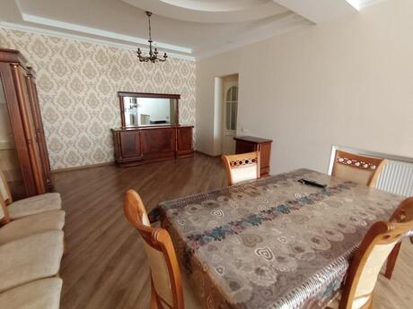 Azadlıq Prospektidə 3 otaqlı yeni tikili mənzil kirayə verilir, 150 m², 1 000 AZN/ay, şəkil 4 / 12