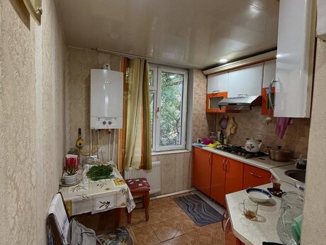 3 otaqlı mənzil, 75 m², Elmlər Akademiyası: 220 000 ₼ 2
