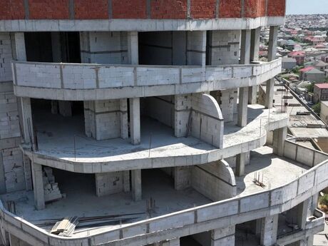 2-room apartment, 77,3 m², Bakıxanov: 166 000 ₼ 3