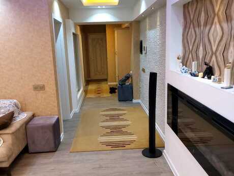 Kirayə 3 otaqlı mənzil, 110 m², 28 May: 1 200 ₼/ay 3