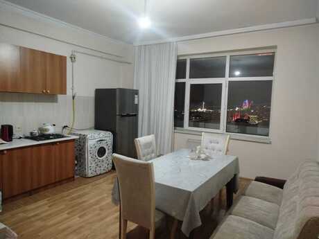 Kirayə 3 otaqlı mənzil, 130 m², Yasamal: 800 ₼/ay 5