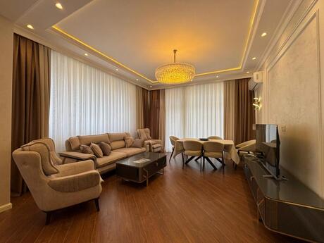 Kirayə 3 otaqlı mənzil, 120 m², Ağ şəhər: 2 800 ₼/ay 2