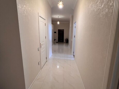 3 otaqlı mənzil, 138 m², Yeni Günəşli: 245 000 ₼ 2