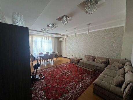 3 otaqlı mənzil, 145 m², İnşaatçılar: 430 000 ₼ 2