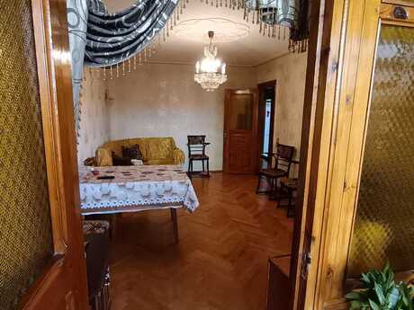 Продаётся 3-комнатная квартира в старом фонде, Bakıxanov, 70 м², 170 000 AZN, фото 4 / 12