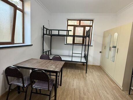 Kirayə 8 otaqlı mənzil, 400 m², İnşaatçılar: 150 ₼/ay 3