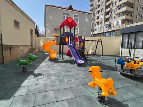 4 otaqlı mənzil, 207 m², 28 May: 670 000 ₼ 2
