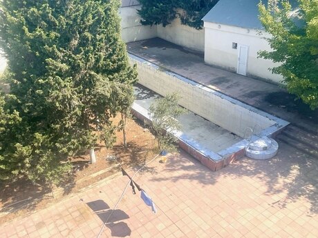 10 otaqlı həyət evi, 230 m², Novxanı: 215 000 ₼ 2