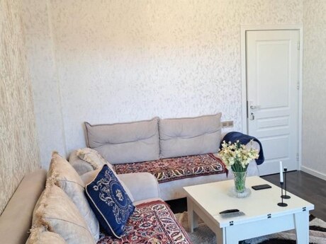 Elan №6431484 - Bakı, Nəsimi r., 2 otaqlı, 70 m², 4/21 mərtəbə