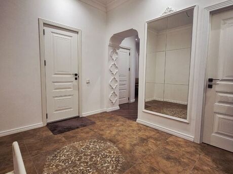 Elan №6431518 - Bakı, 8 Noyabr m., 2 otaqlı, 64 m², 15/18 mərtəbə