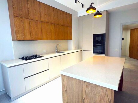 Elan №6431532 - Bakı, Gənclik m., 3 otaqlı, 134 m², 6/17 mərtəbə