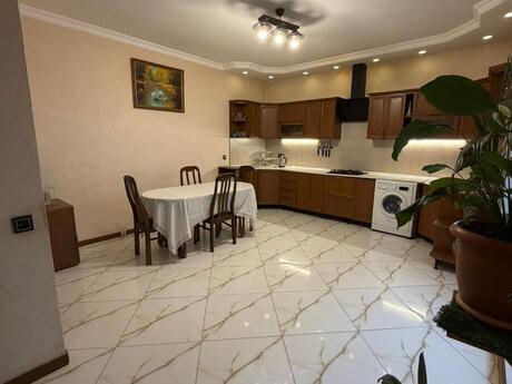 5 otaqlı həyət evi, 250 m², Bülbülə: 360 000 ₼ 3