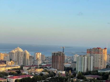 Elan №6431603 - Bakı, İnşaatçılar m., 3 otaqlı, 130 m², 18/26 mərtəbə