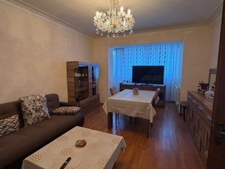 4 otaqlı mənzil, 90 m², Elmlər Akademiyası: 310 000 ₼ 4