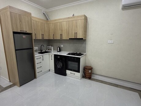 Kirayə 2 otaqlı mənzil, 55 m², 28 May: 800 ₼/ay 2
