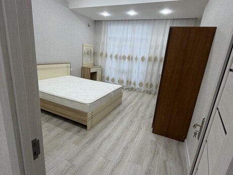 Kirayə 2 otaqlı mənzil, 55 m², 28 May: 800 ₼/ay 3