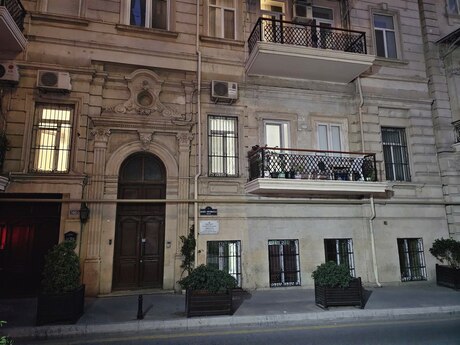 5 otaqlı mənzil, 140 m², Sahil: 710 000 ₼ 2
