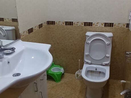 Kirayə 1 otaqlı mənzil, 70 m², İnşaatçılar: 250 ₼/ay 5
