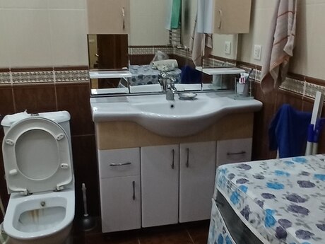 Kirayə 1 otaqlı mənzil, 70 m², İnşaatçılar: 250 ₼/ay 3