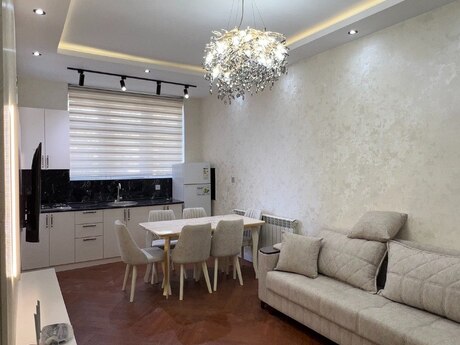 Elan №6431674 - Bakı, Elmlər Akademiyası m., 3 otaqlı, 75 m², 5/17 mərtəbə