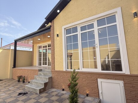 3 otaqlı həyət evi, 100 m², Binə: 75 000 ₼ 2