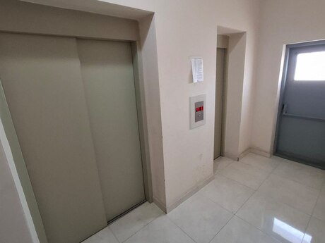 2-room apartment, 42 m², Avtovağzal: 130 000 ₼ 2