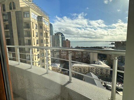 Kirayə 4 otaqlı mənzil, 247 m², 28 May: 2 700 ₼/ay 2
