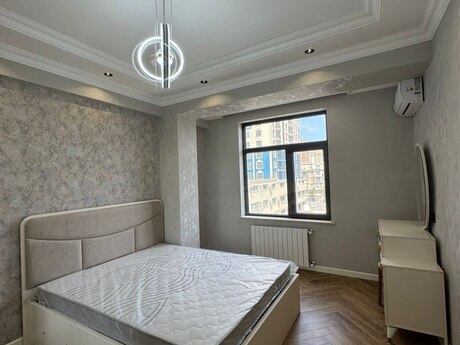 3 otaqlı mənzil, 109 m², İnşaatçılar: 320 000 ₼ 5