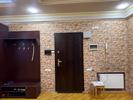 3-room apartment, 130 m², 8 Noyabr: 340 000 ₼ 5