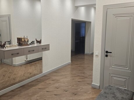 Kirayə 3 otaqlı mənzil, 118 m², Murad Residence: 2 200 ₼/ay 3