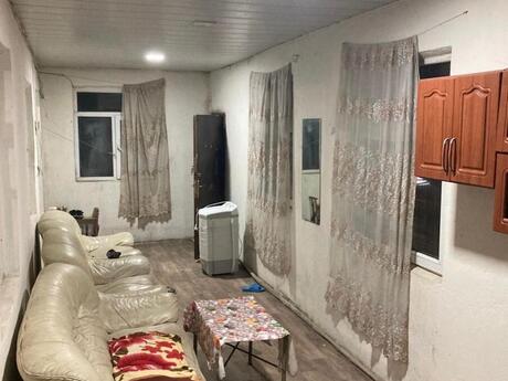 3 rooms · 85 m² · floor 2/2, 8 Noyabr