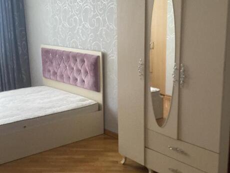 Kirayə 2 otaqlı mənzil, 105 m², İnşaatçılar: 800 ₼/ay 5