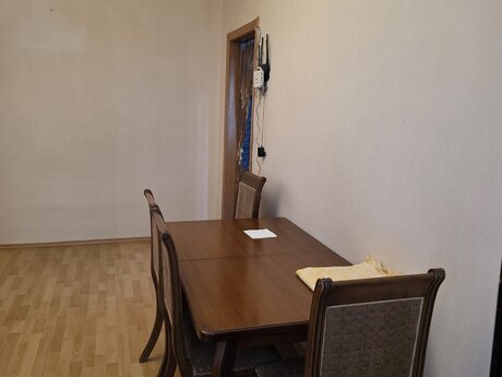 2-room apartment for rent, 55 m², Neftçilər: 550 ₼/mo 3