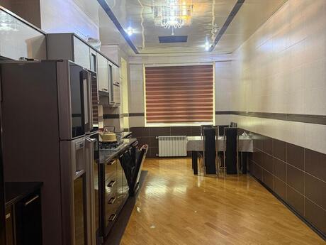 Kirayə 4 otaqlı mənzil, 200 m², Nəsimi: 1 300 ₼/ay 4