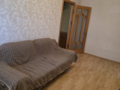 2-room apartment for rent, 55 m², Neftçilər: 550 ₼/mo 4